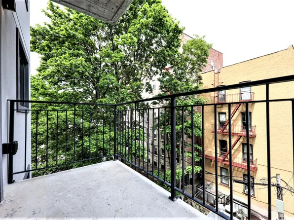 1533 East 19th Street image 3 of 10