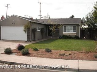 1820 Briarwood Dr, Santa Clara, CA 95051
