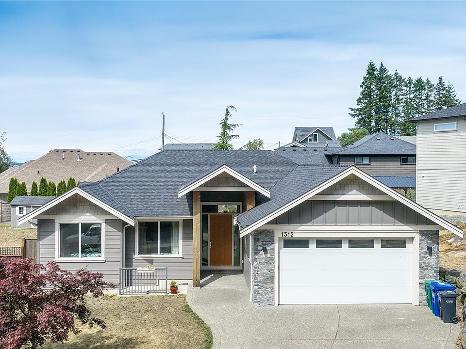 1st image of 1312 Langara Dr