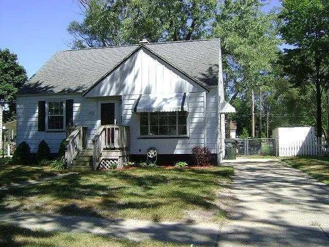 2nd image of 2632 Bellevue Rd