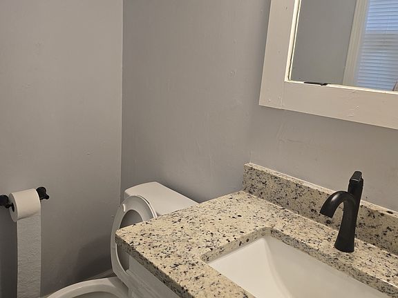 3rd image of 444 Westhill Dr