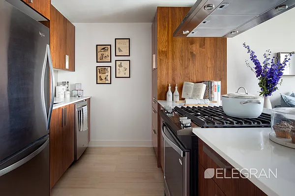 Rented by (Legacy) Elegran | media 20