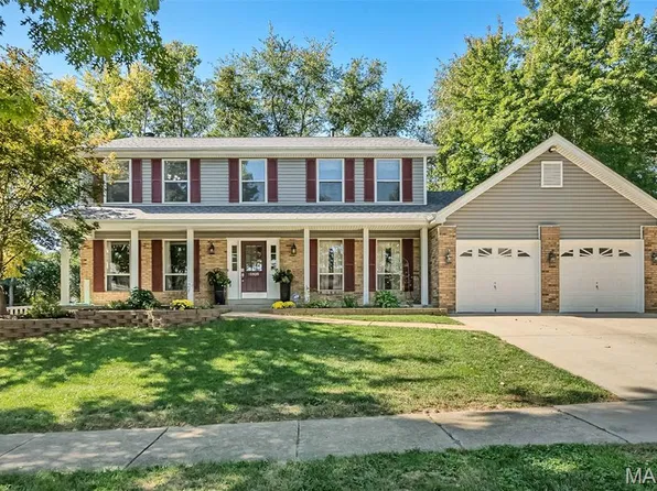 1826 Red Clover Dr, Florissant, MO 63031