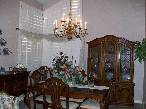 4th image of 8373 Derfer Dr