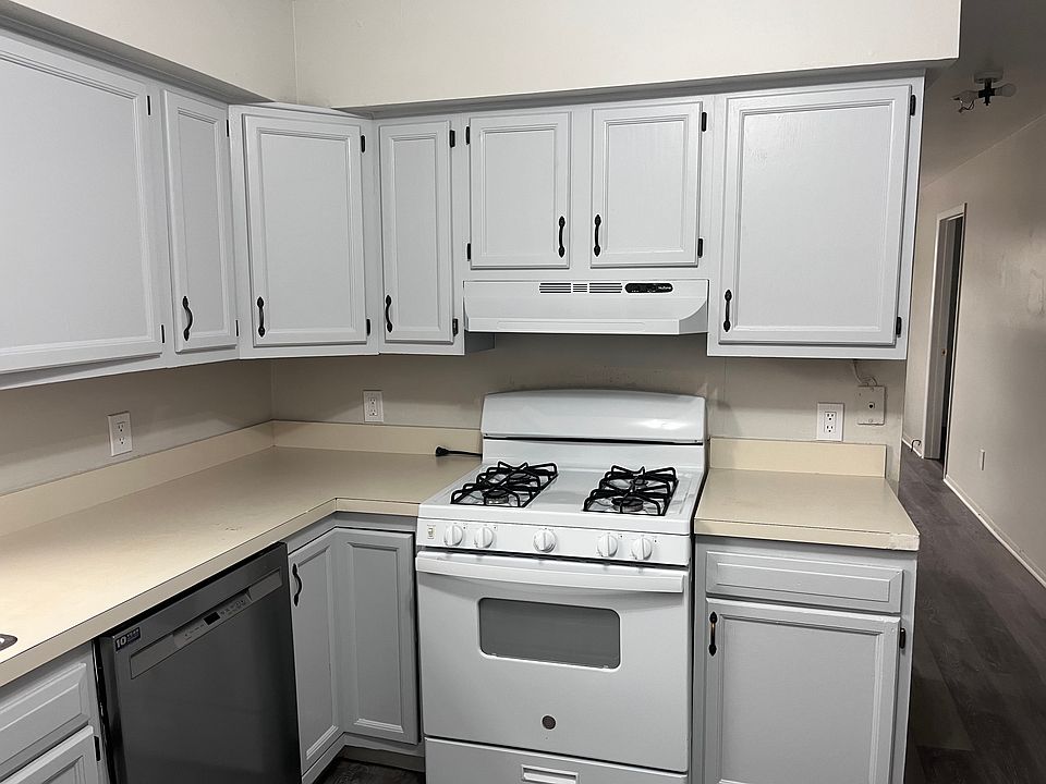 1st image of 1800 S Wood Ave APT 1