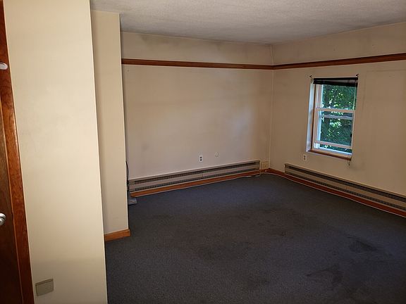 2nd image of 240 Winthrop St #2D