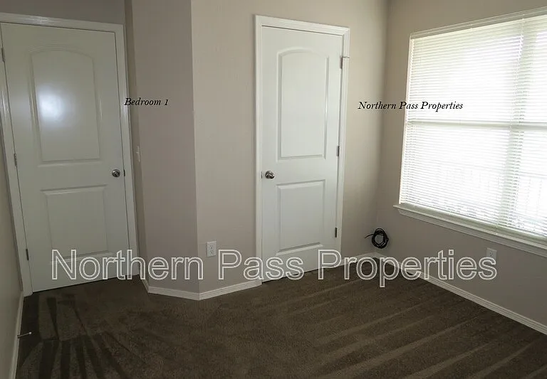 3233 Bell Point Dr — Photo 14