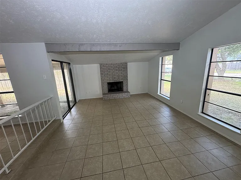 3807 Cypressdale Dr — Photo 2