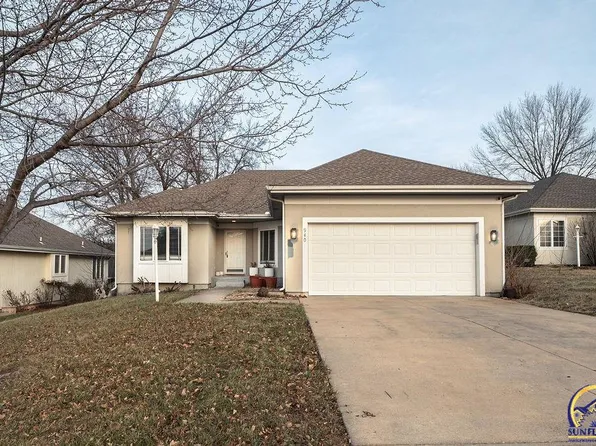 940 SW Woodbridge Ct, Topeka, KS 66606