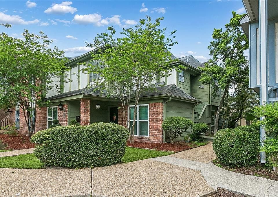 1st image of 9 Heritage Ln #35