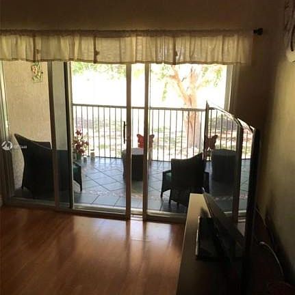 5th image of 16327 Malibu Dr #68