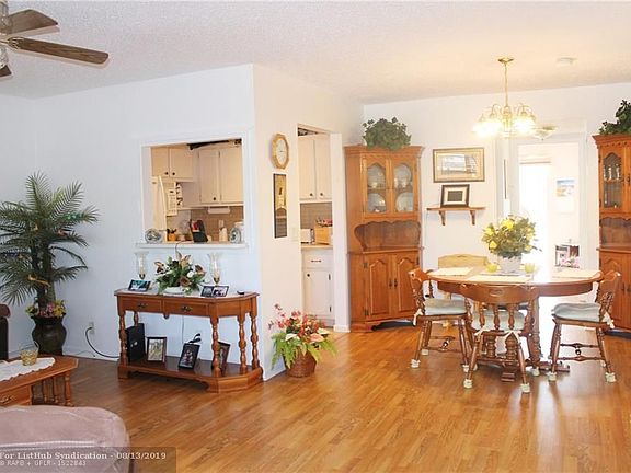 2nd image of 151 Lyndhurst G #151