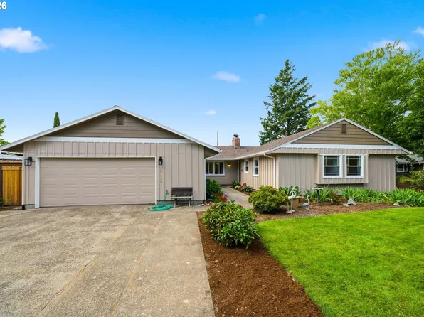 12125 SW Lynnridge Ave, Portland, OR 97225