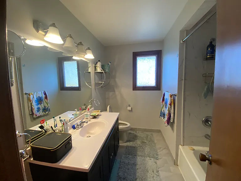 208 Castlegrove Blvd — Photo 18
