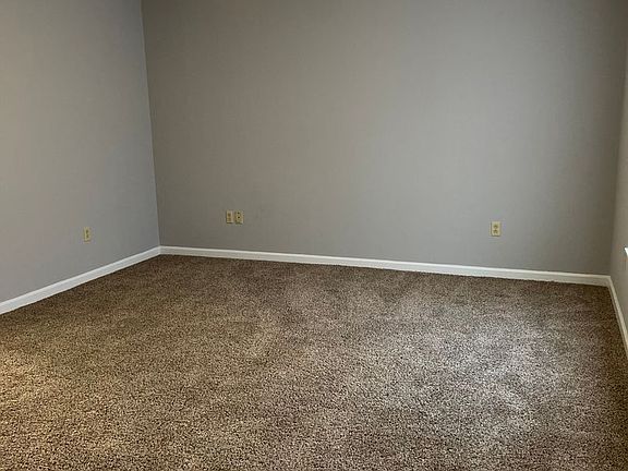 2nd image of 1100 Richmond Green Dr APT 3