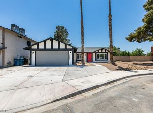 5533 Maidstone Cir, Las Vegas, NV 89142