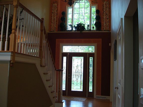 4th image of 10 Bear Brook Ct