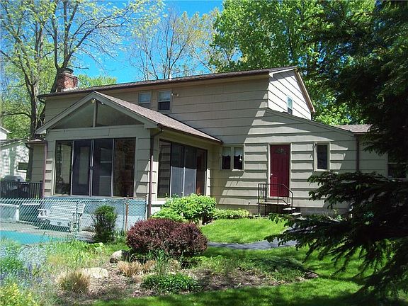 4th image of 23 Folkside Ln