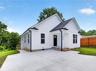 1313 Kearns Aly, High Point, NC 27260