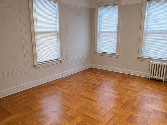2nd image of 239 E 57th St Floor 2