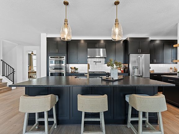 The Cedarbark - Kitchen