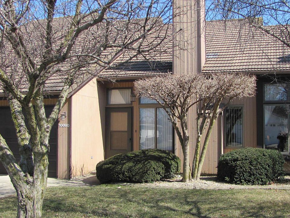 1st image of 1009 Lakewood Dr APT D