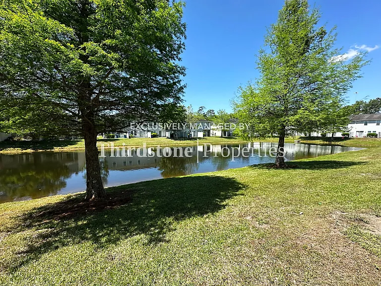 1660 Biscayne Bay Cir — Photo 22