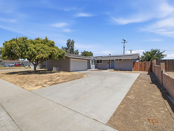 2nd image of 1008 E Myrtle Street