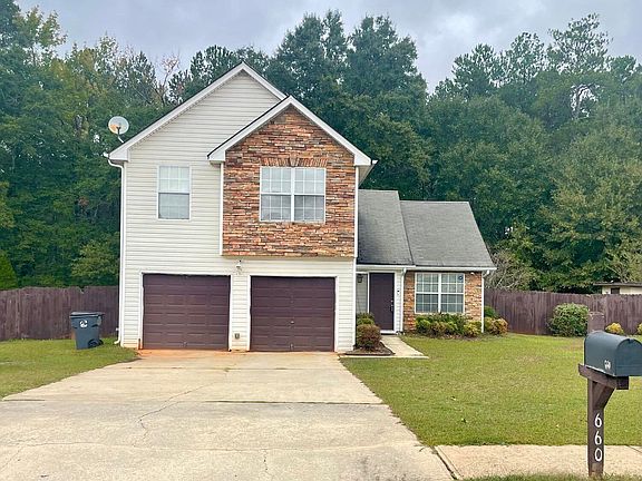 2nd image of 660 Meadows Ln