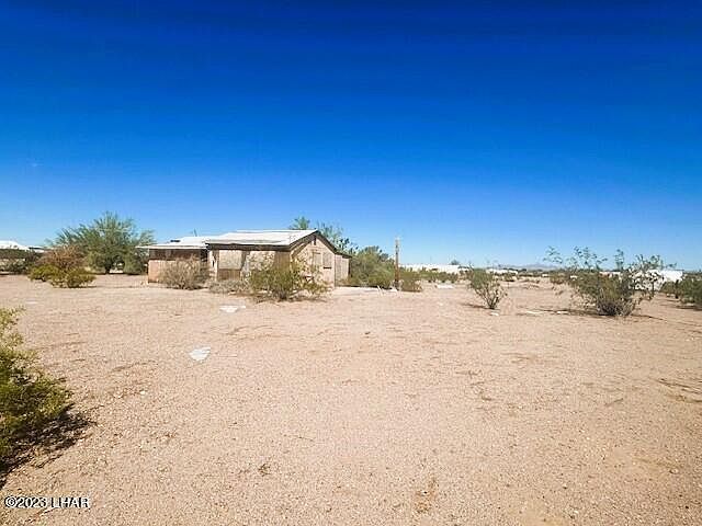 2nd image of 44087 Ironwood St