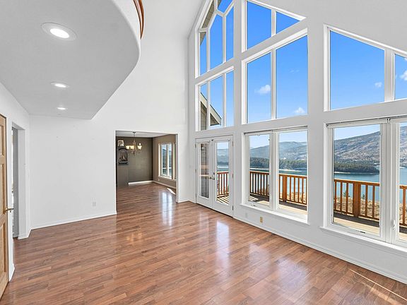 3rd image of 1237 Goldedge Mine Rd