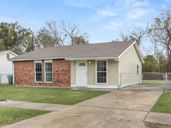 6712 Carver Dr, Marrero, LA 70072