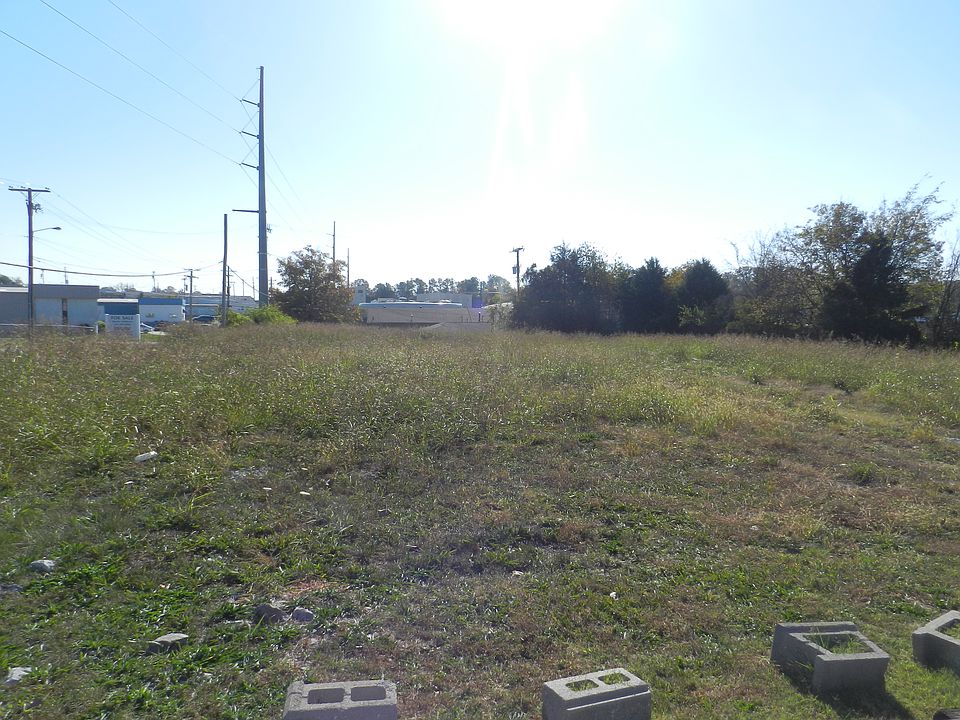 2nd image of 0 Rockland Rd
