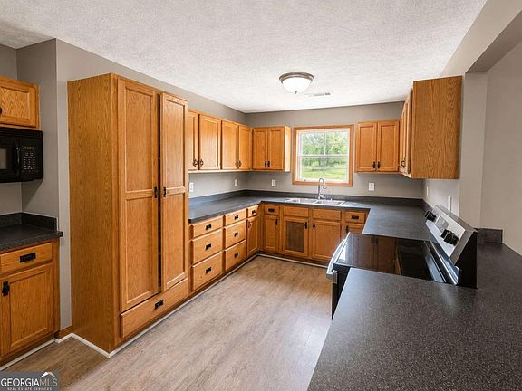 5th image of 9651 W Union Hill Rd