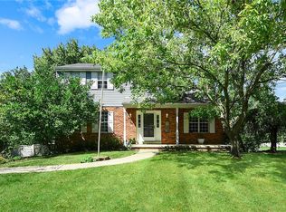168 Oakdale Dr, Zelienople, PA