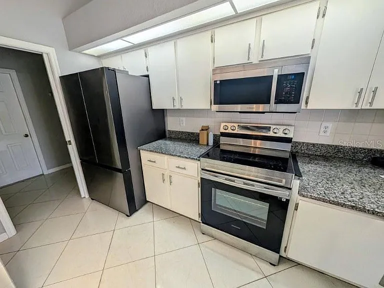 8475 Beach Rd — Photo 11