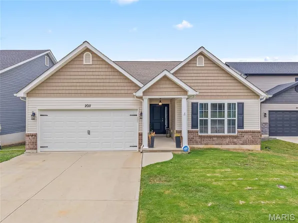 2011 Huey Ct, Festus, MO 63028