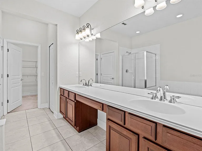 1406 Milledge Ln — Photo 13