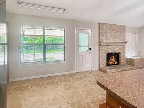 3rd image of 5555 Crystal Valley St