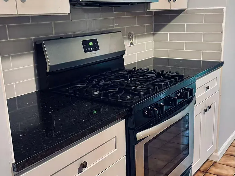 310 Winding Way — Photo 19