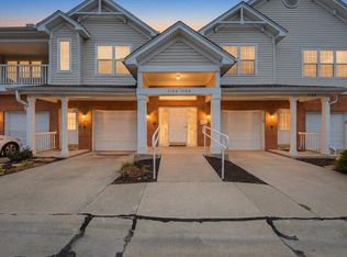1136 Periwinkle Dr, Florence, KY 41042