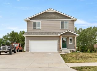 2505 Park Ridge Dr, Granger, IA 50109