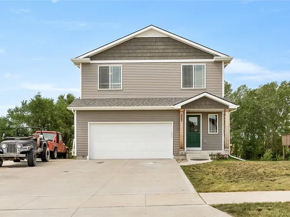 2505 Park Ridge Dr, Granger, IA 50109