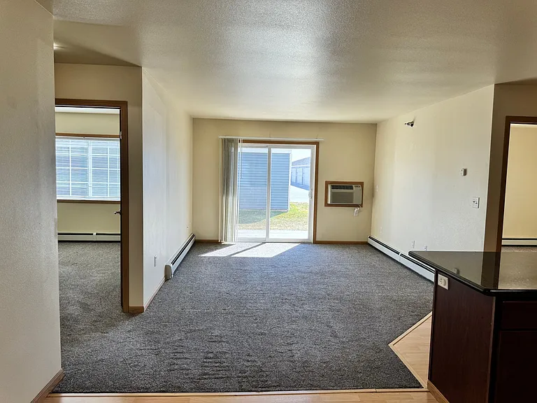 West Lake II Apartments — Photo 19