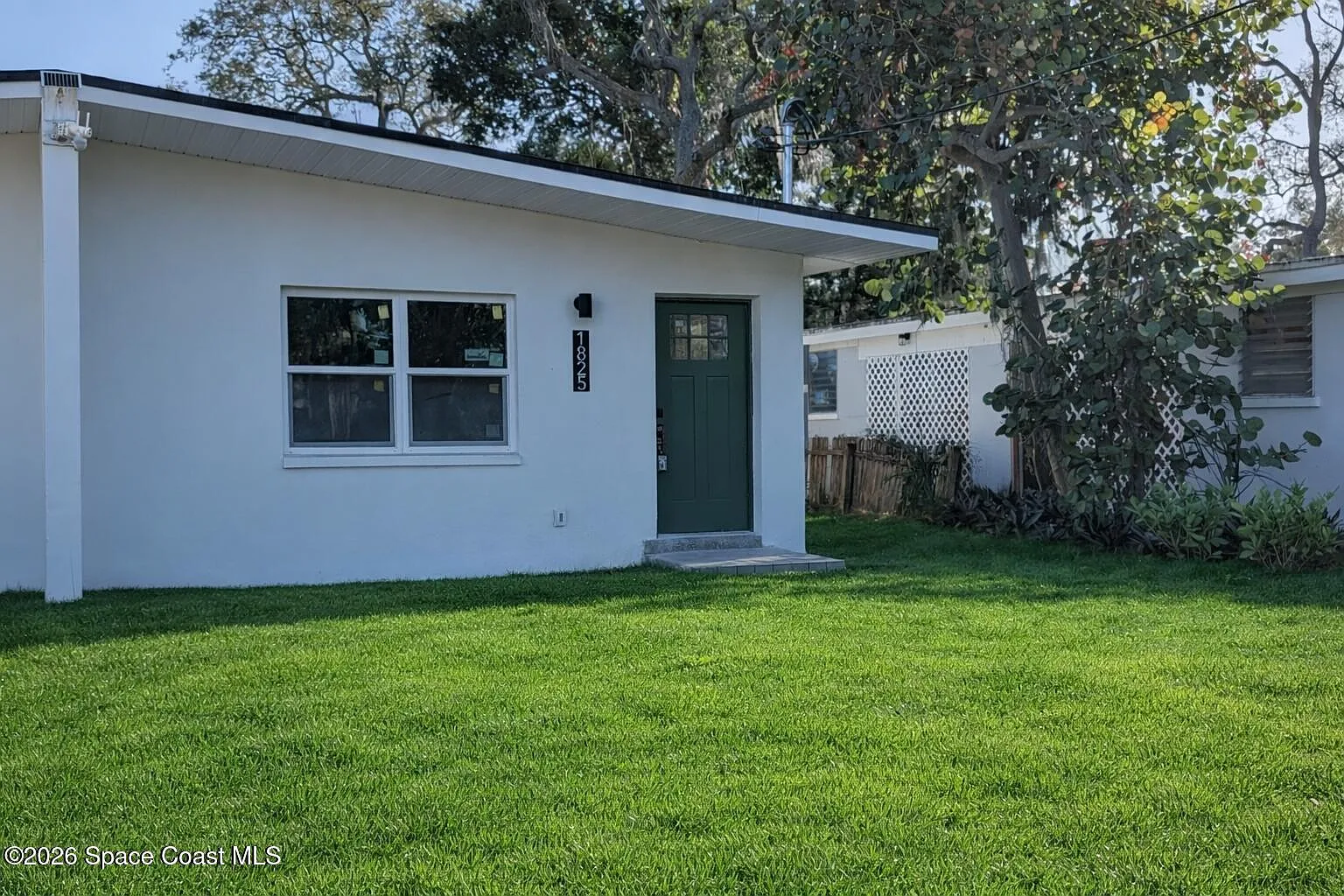 2 bed, 820 sqft, $1,750 — Photo 1