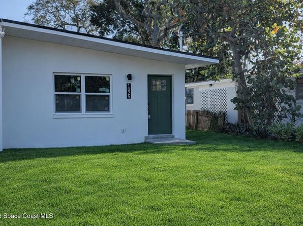1827 Guava Ave