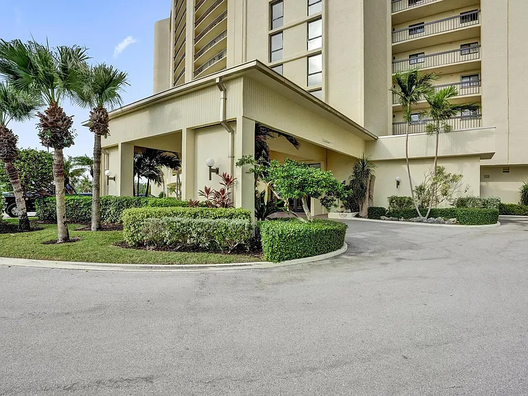 300 Ocean Trail Way #410 — Photo 47
