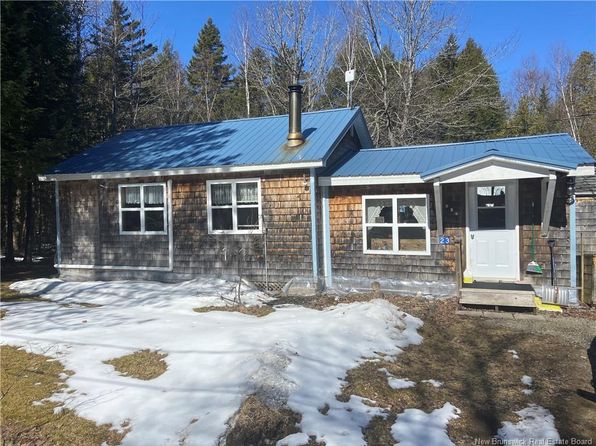 23 Leslie Ln, Dumfries, NB E6G 2R2