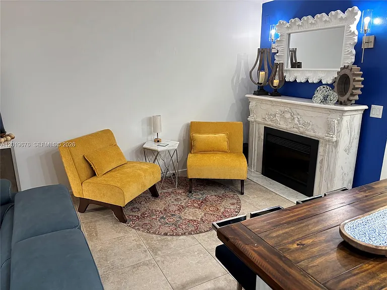 1401 SW 134th Way #212C — Photo 7