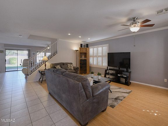 4th image of 7443 S Giachery Ave